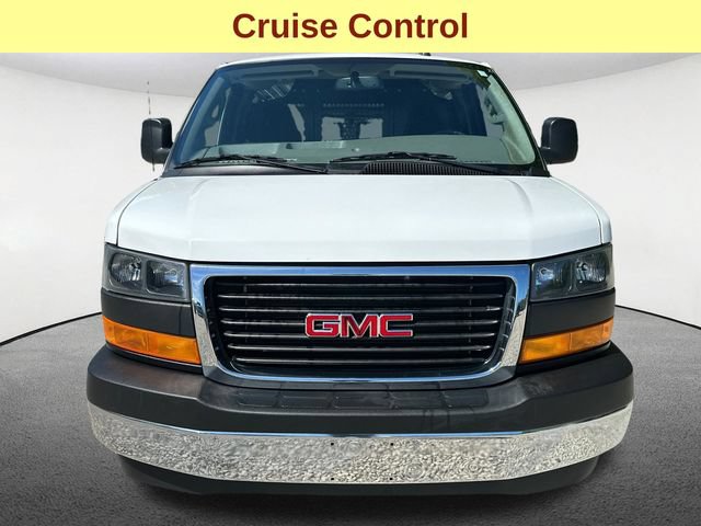 Used 2023 GMC Savana 2500 w/ Driver Convenience Package RWD image 4