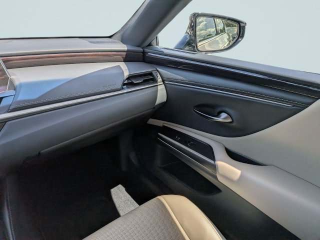 Used 2021 Lexus ES 350 w/ Premium Package FWD image 15