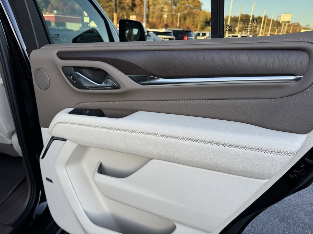 Certified 2023 GMC Yukon Denali image 35