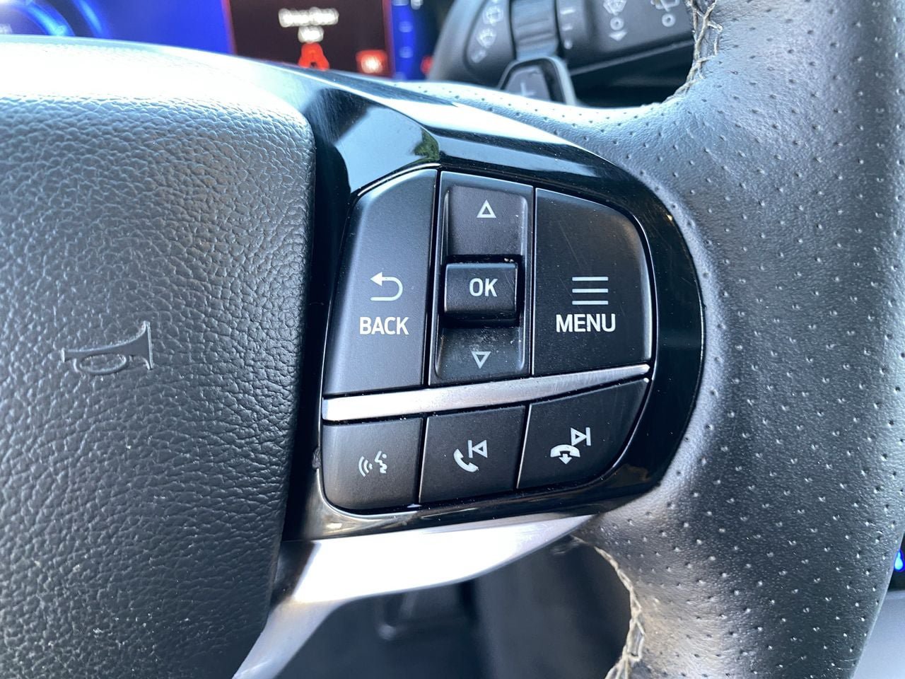 Used 2023 Ford Explorer ST w/ Equipment Group 401A AWD/4WD image 30
