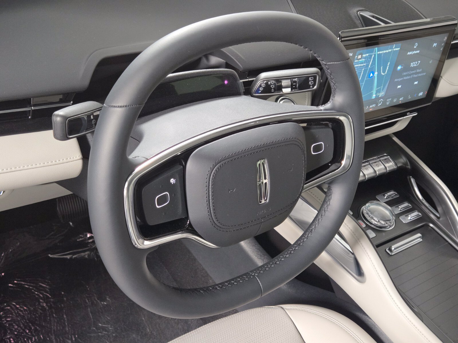 New 2026 Lincoln Nautilus Reserve w/ Jet Appearance Package AWD/4WD image 25