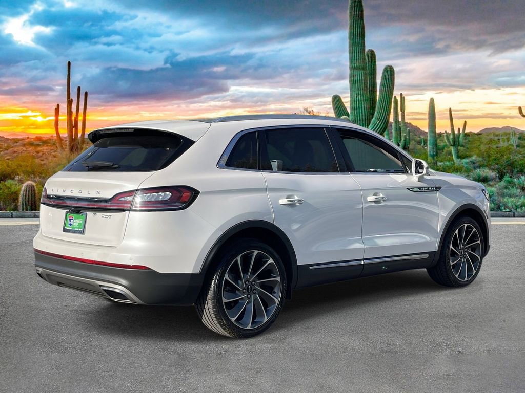 Used 2019 Lincoln Nautilus Reserve FWD image 3