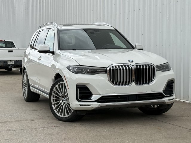 Used 2020 BMW X7 xDrive40i w/ Premium Package AWD/4WD image 2