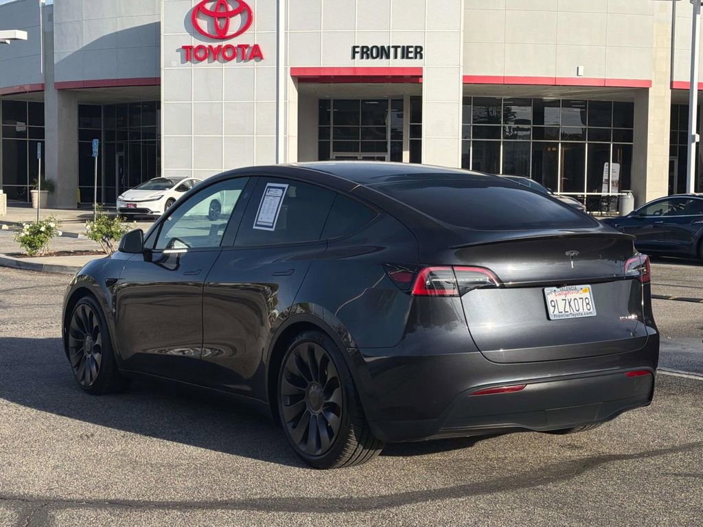 Used 2024 Tesla Model Y Performance image 5