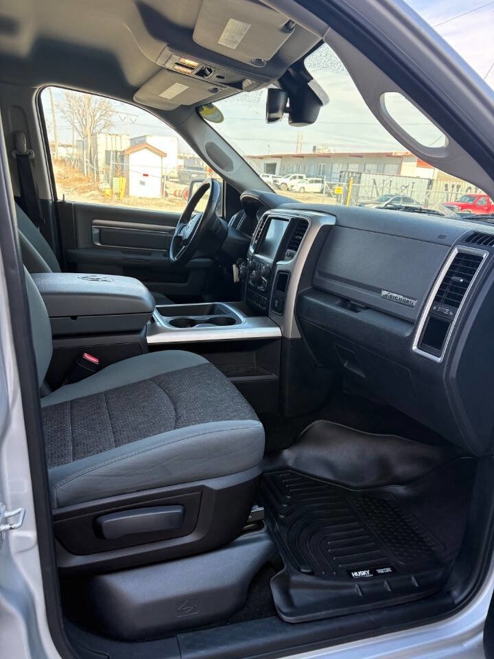 Used 2016 RAM 1500 Big Horn AWD/4WD image 9