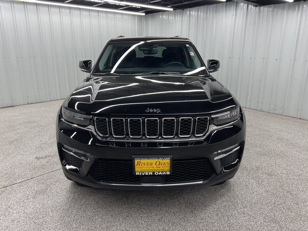 Used 2023 Jeep Grand Cherokee Limited image 2
