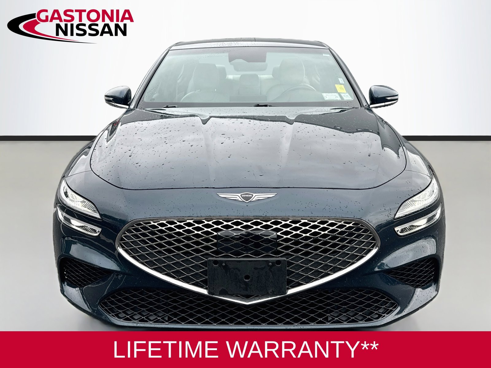 Used 2025 Genesis G70 2.5T AWD/4WD image 2