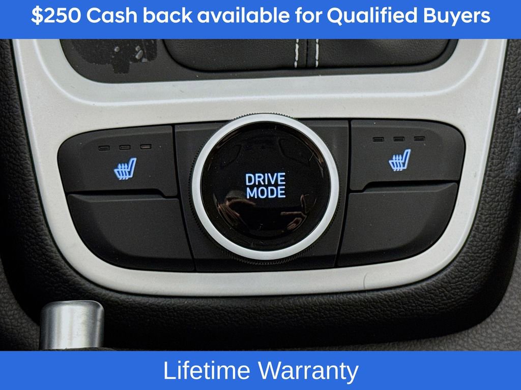 New 2025 Hyundai Venue Limited image 21