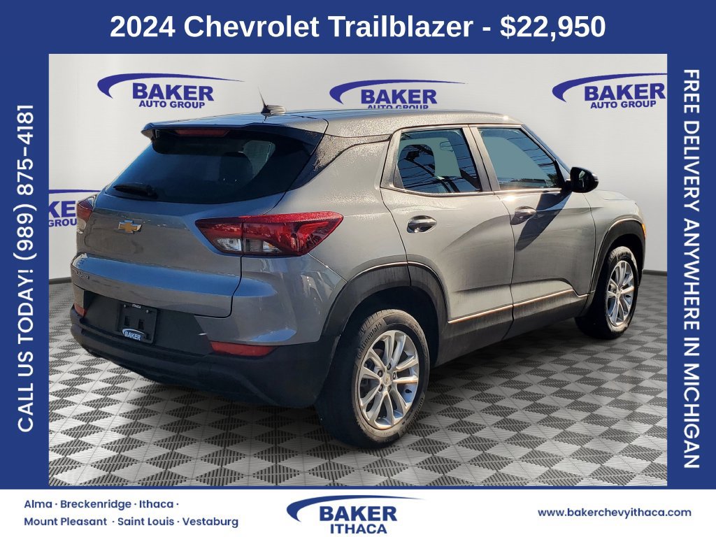 Certified 2024 Chevrolet TrailBlazer LS FWD image 2