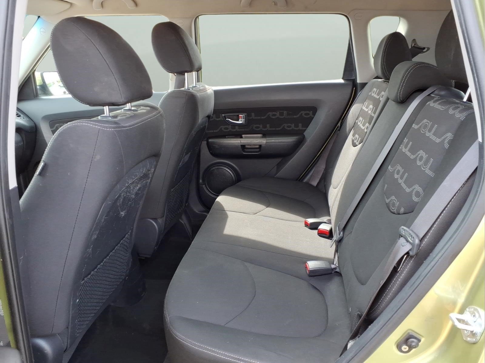 Used 2012 Kia Soul + FWD image 26