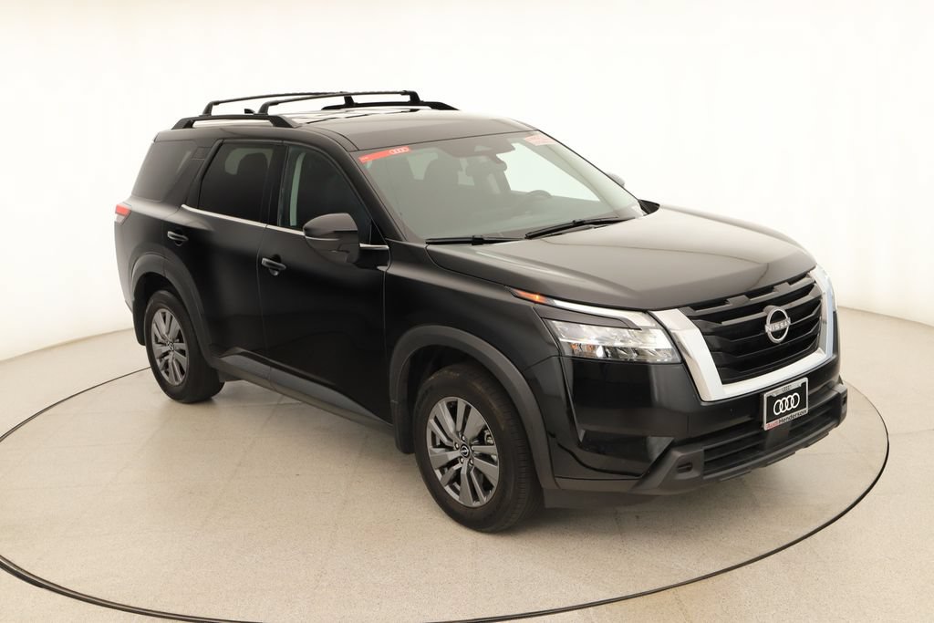 Used 2022 Nissan Pathfinder SV AWD/4WD image 38