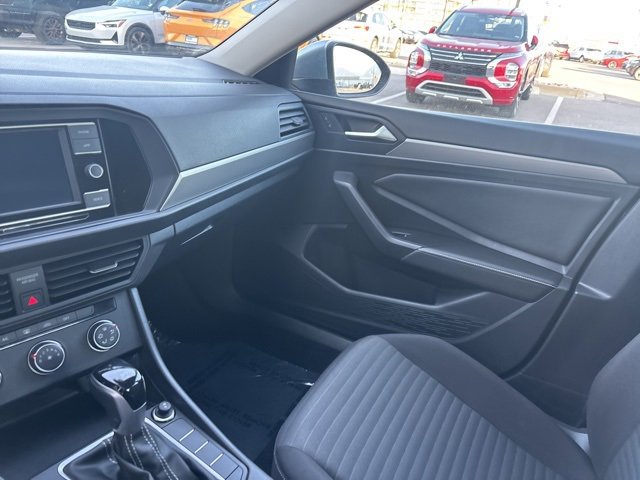 Used 2024 Volkswagen Jetta S image 21
