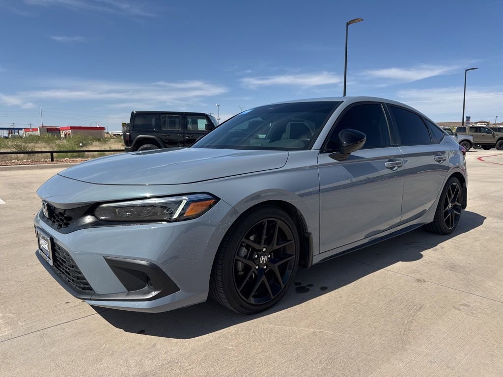 Used 2024 Honda Civic Sport image 1
