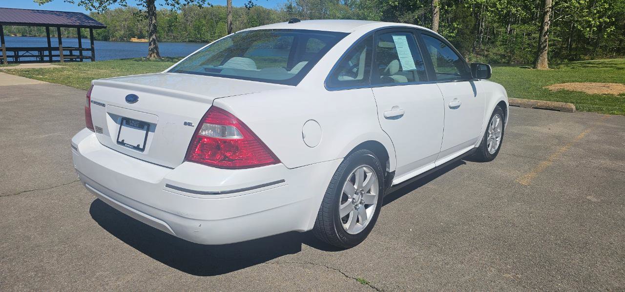 Used 2007 Ford Five Hundred SEL image 6