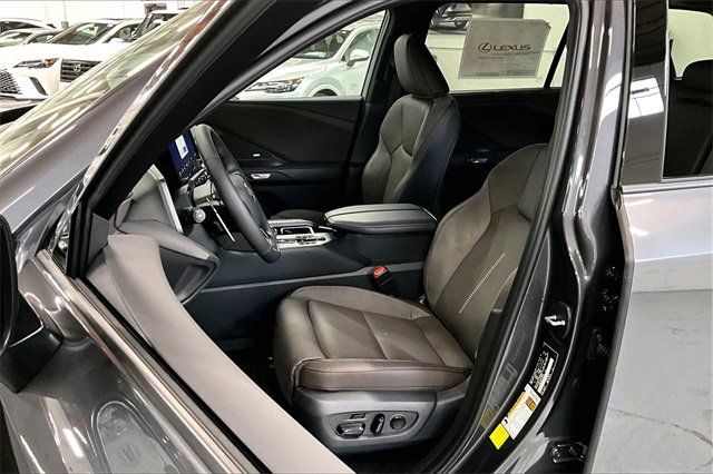 New 2026 Lexus TX 350 AWD image 9