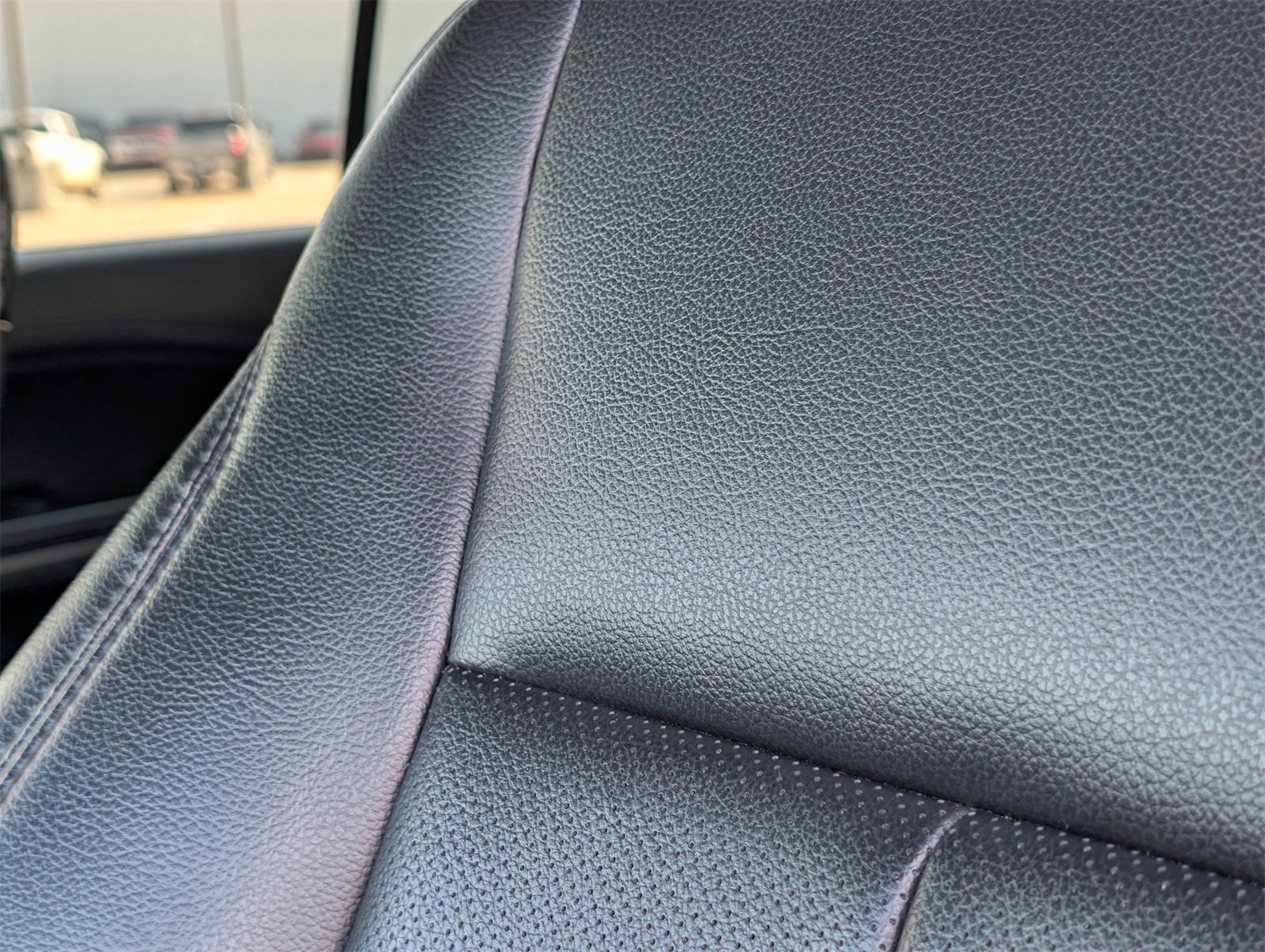 Used 2021 Ford Expedition XLT image 26