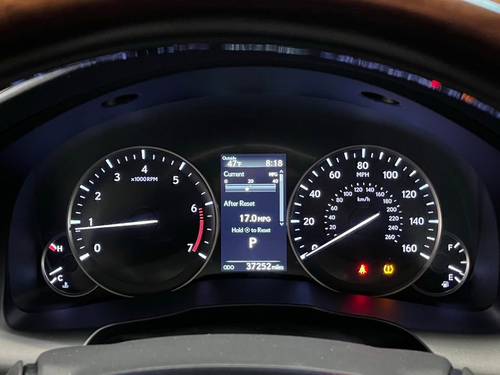 Used 2018 Lexus ES 350 w/ Luxury Package w/Wood Trim image 22