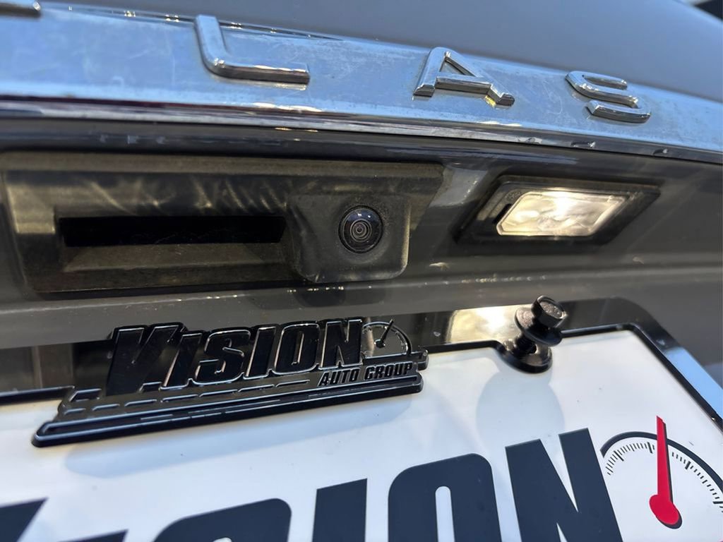 Used 2022 Volkswagen Atlas Cross Sport SE image 16