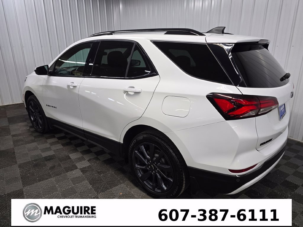 Used 2022 Chevrolet Equinox RS AWD/4WD image 10