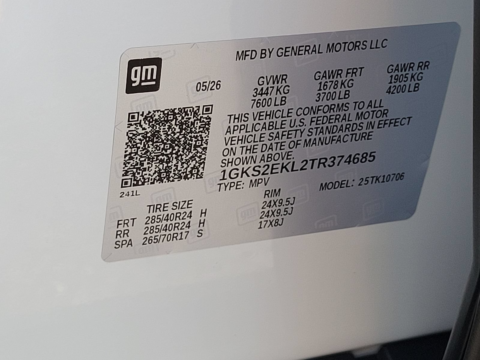 New 2026 GMC Yukon Denali Ultimate AWD/4WD image 14