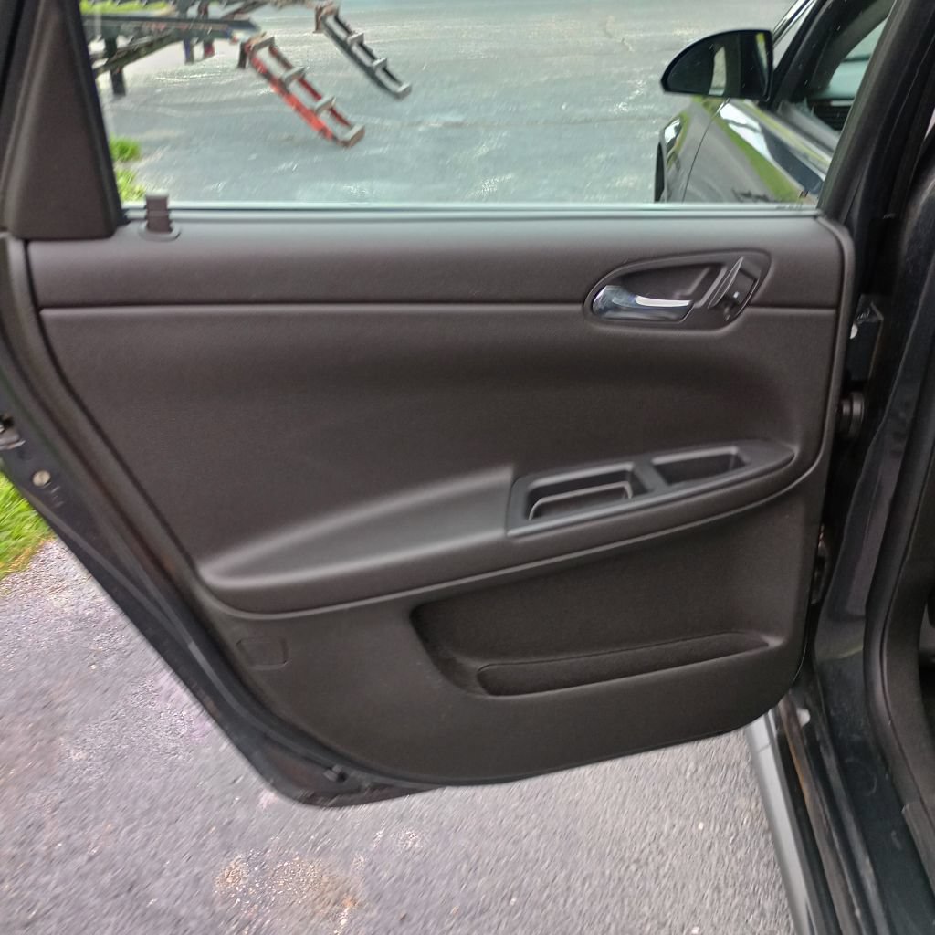 Used 2012 Chevrolet Impala LS FWD image 15