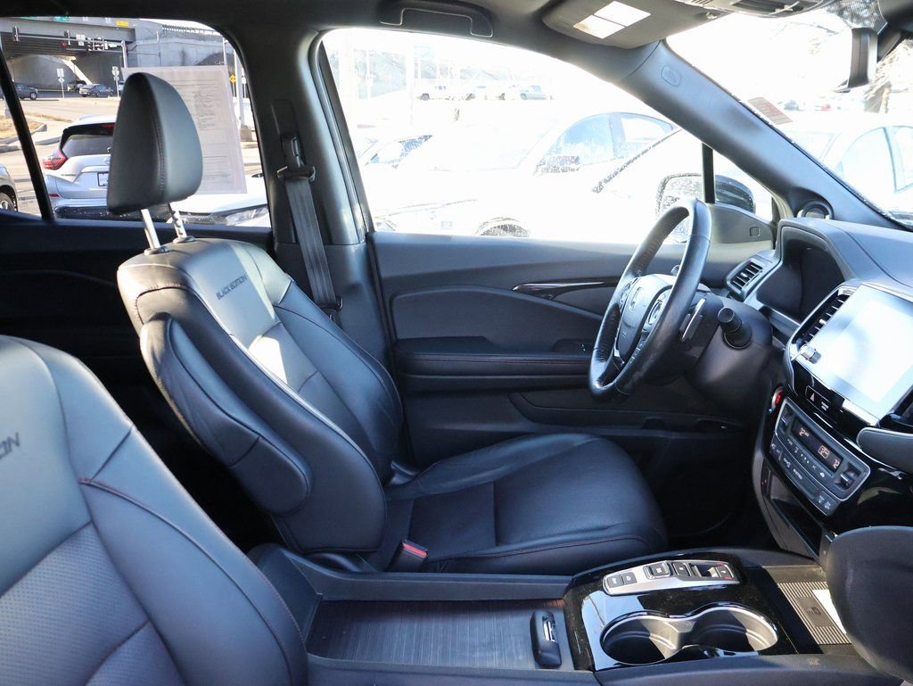 Certified 2023 Honda Ridgeline Black Edition image 8