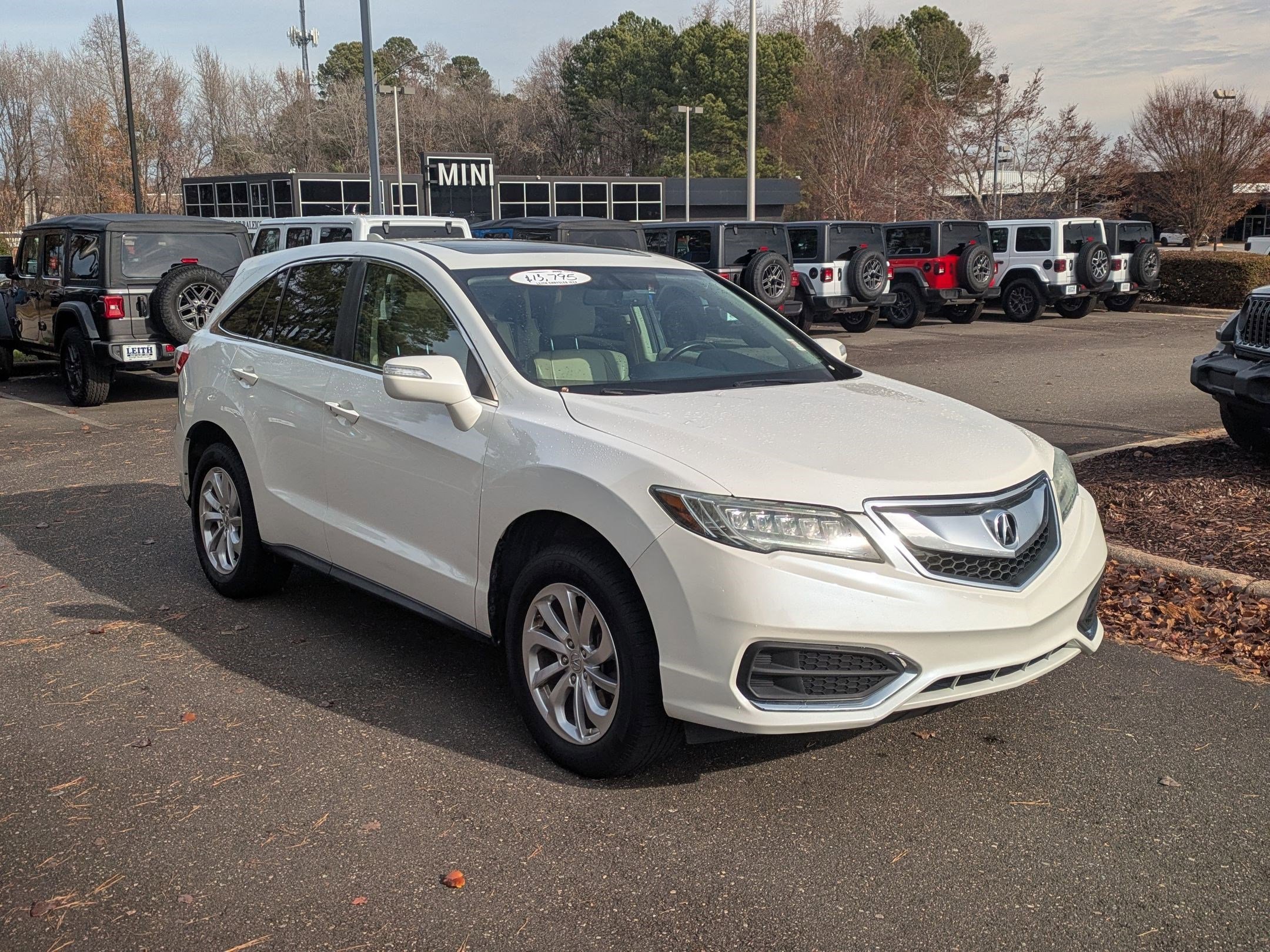 Used 2017 Acura RDX FWD image 3