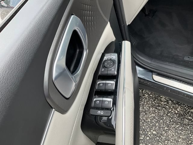 Used 2023 Kia Sorento SX AWD/4WD image 8
