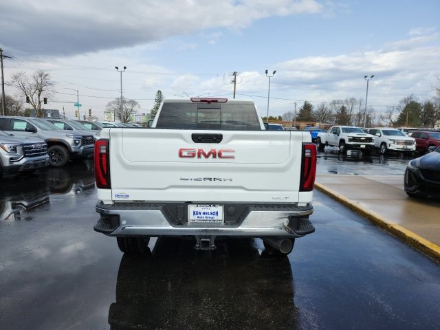 New 2025 GMC Sierra 2500 SLT w/ SLT Convenience Package image 5