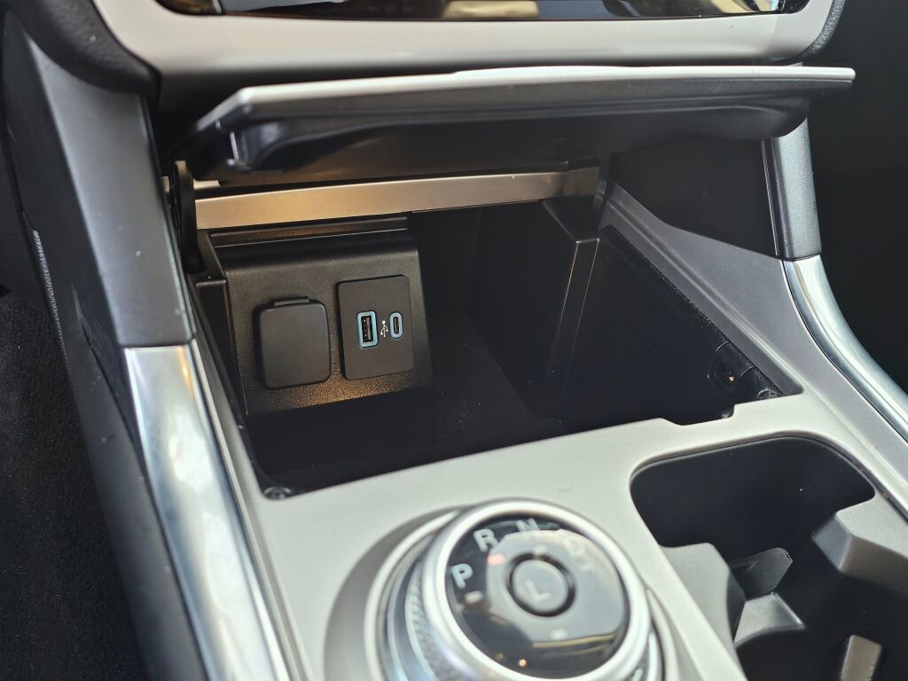 Certified 2023 Ford Explorer XLT w/ Equipment Group 202A image 31