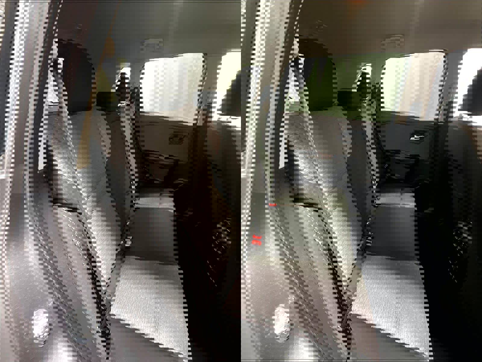 Used 2022 Nissan Rogue SV image 16