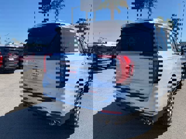 New 2026 GMC Yukon XL Denali w/ Denali Reserve Package AWD/4WD image 6