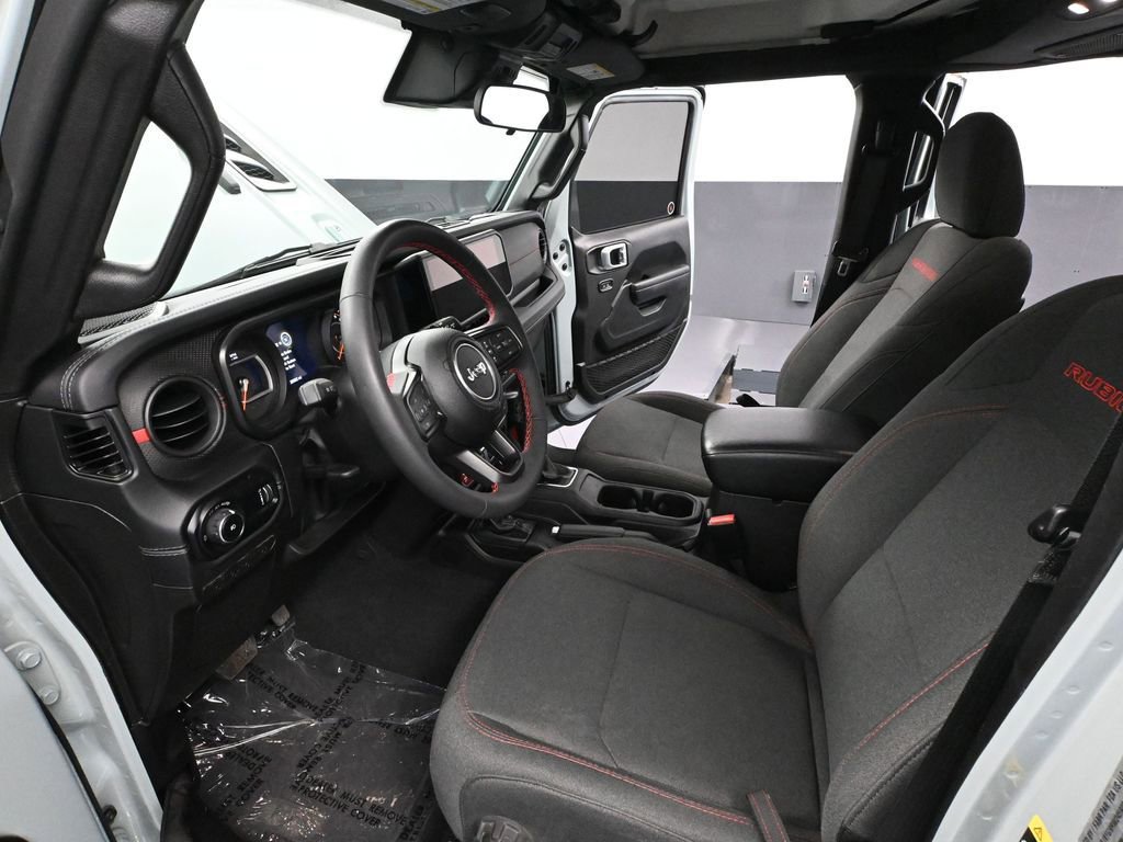 Used 2024 Jeep Wrangler Unlimited Rubicon w/ Convenience Group image 21