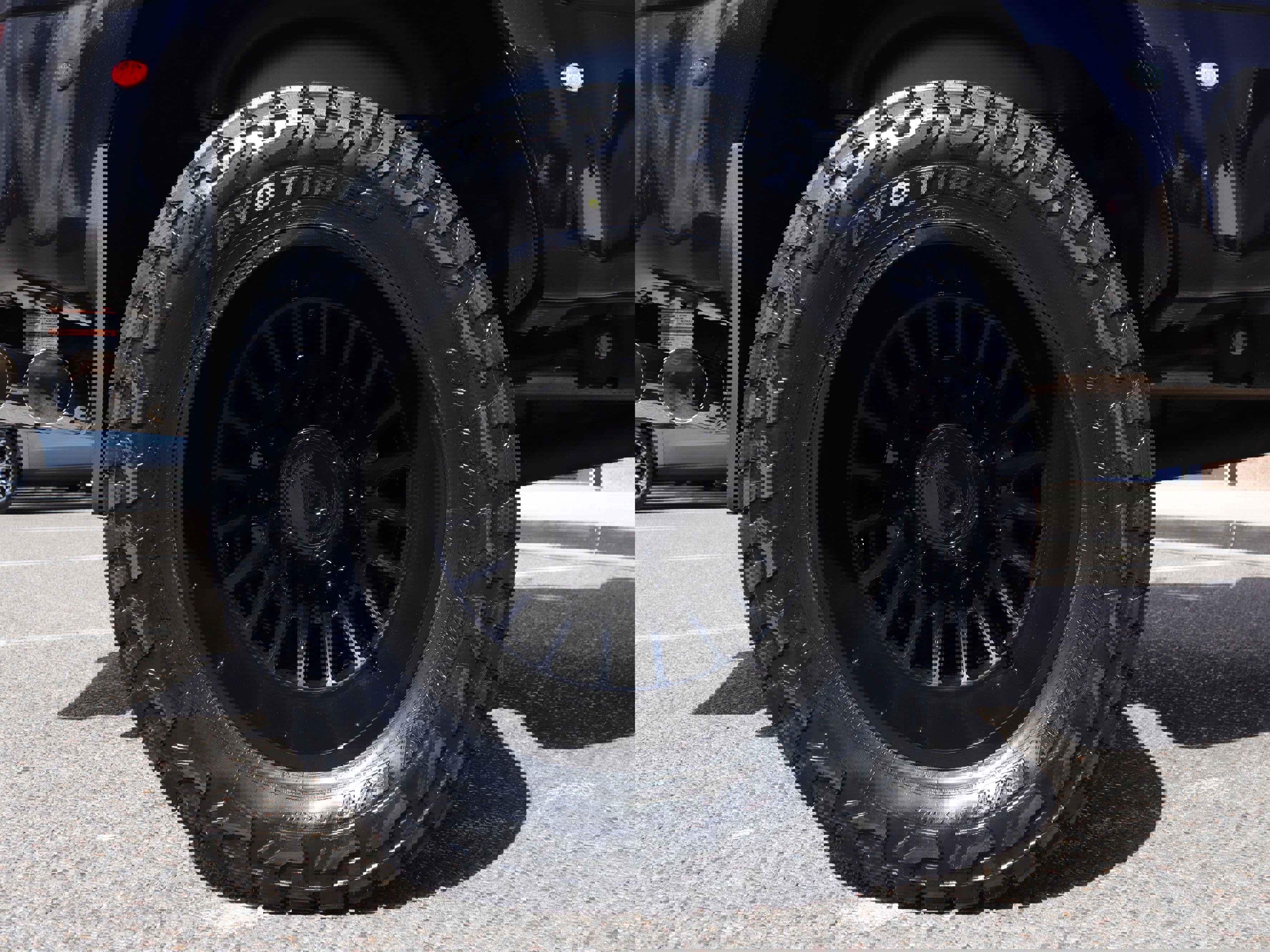 Used 2025 Ford F450 Platinum image 12