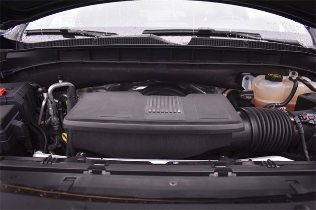 Certified 2022 Chevrolet Suburban RST w/ Sport Performance Package image 40