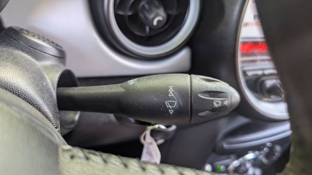 Used 2012 MINI Cooper Convertible FWD image 27