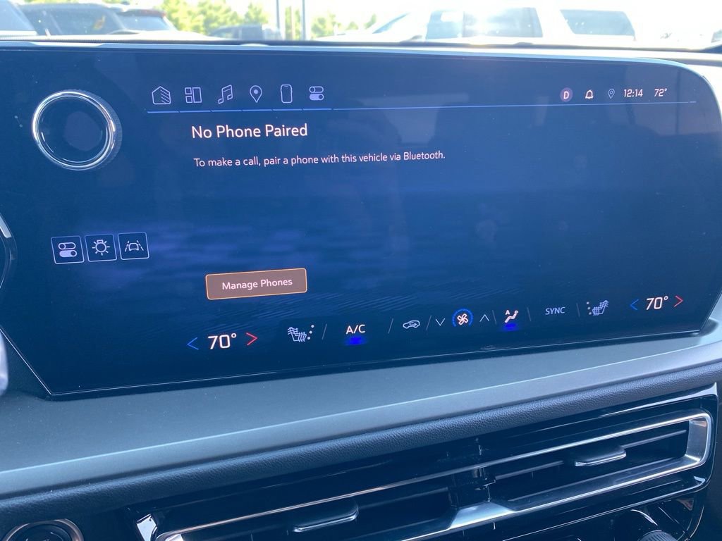 Used 2024 Chevrolet Traverse LT image 38