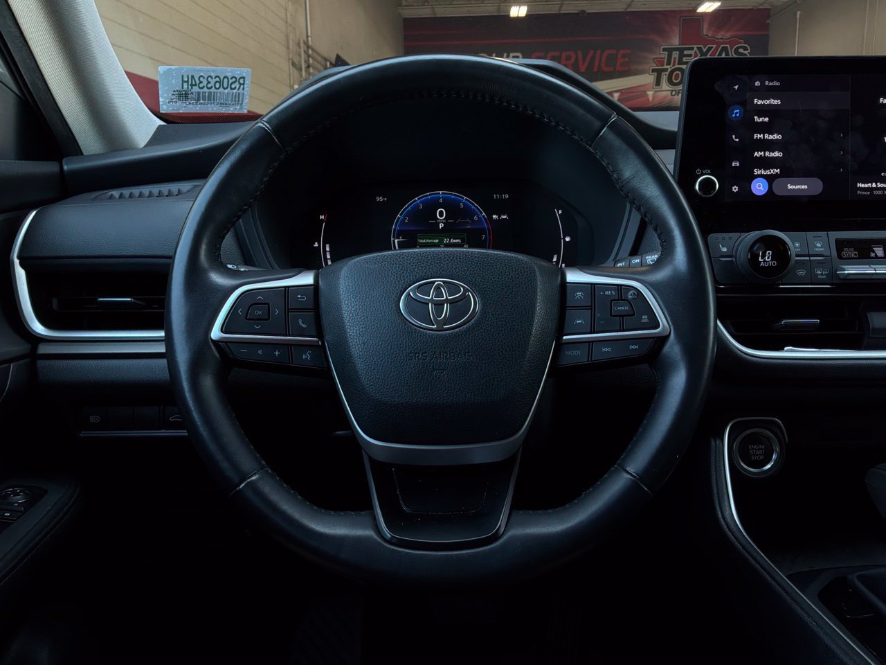 Used 2024 Toyota Grand Highlander AWD image 53