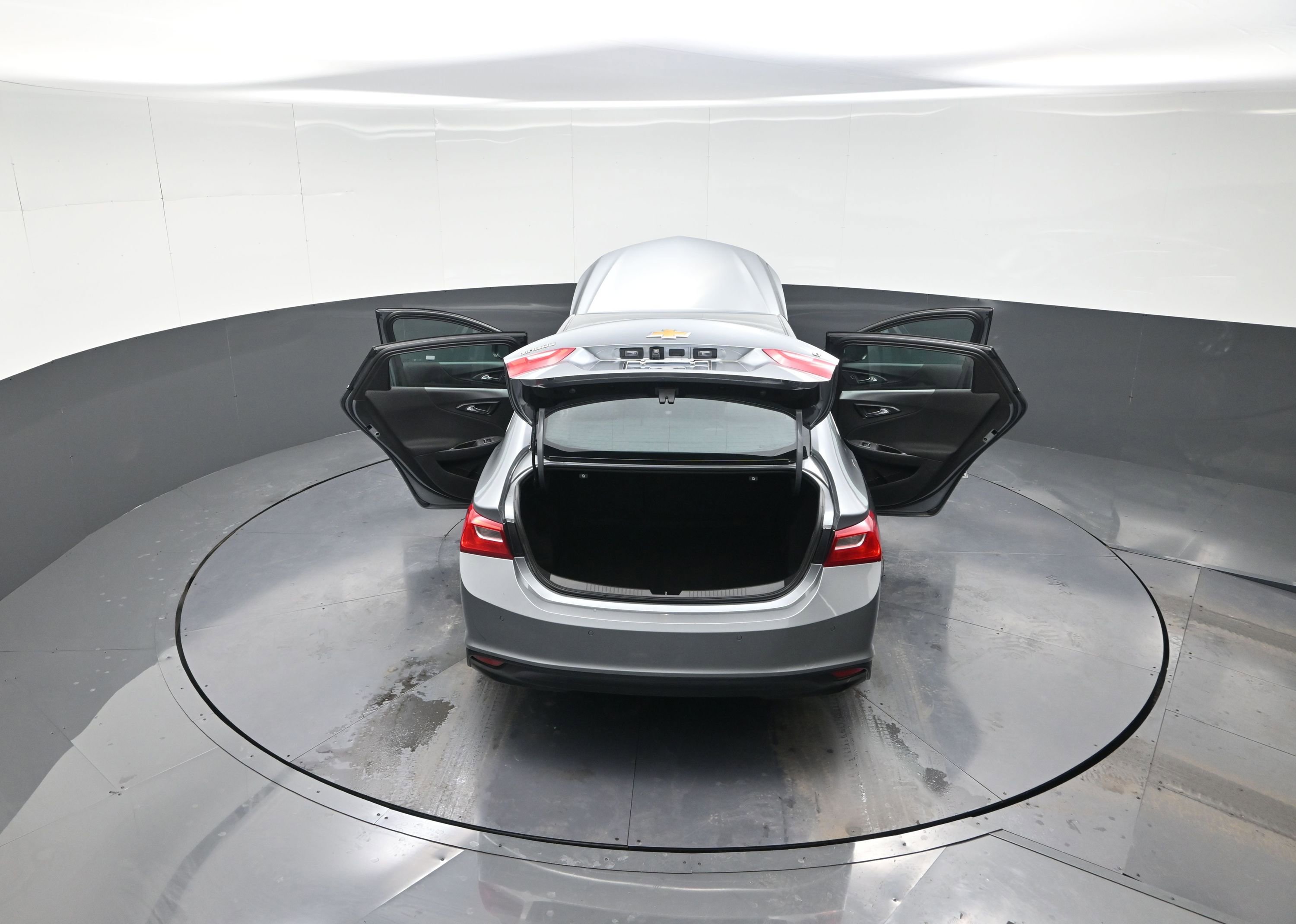 Used 2024 Chevrolet Malibu LT image 13