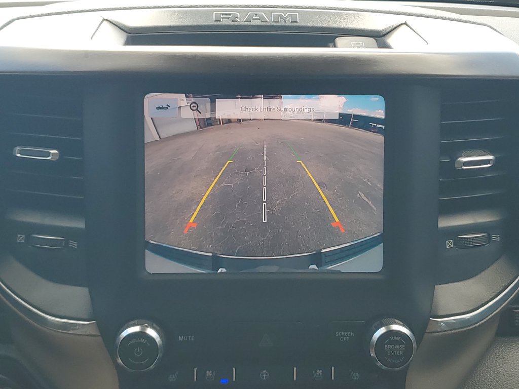 Used 2022 RAM 1500 Laramie AWD/4WD image 16