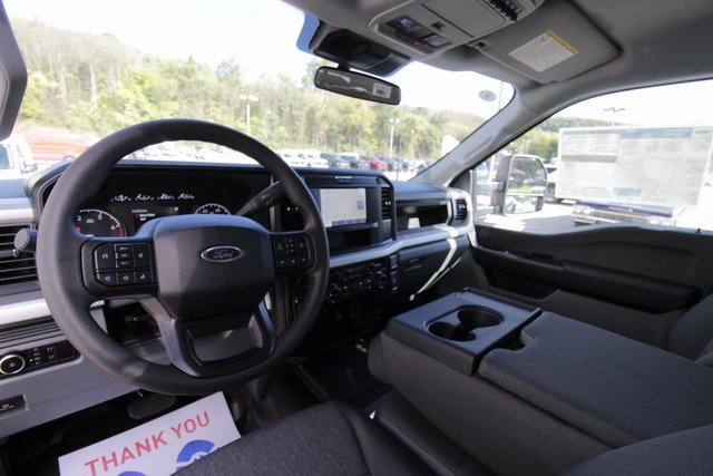 New 2026 Ford F450 XL image 5