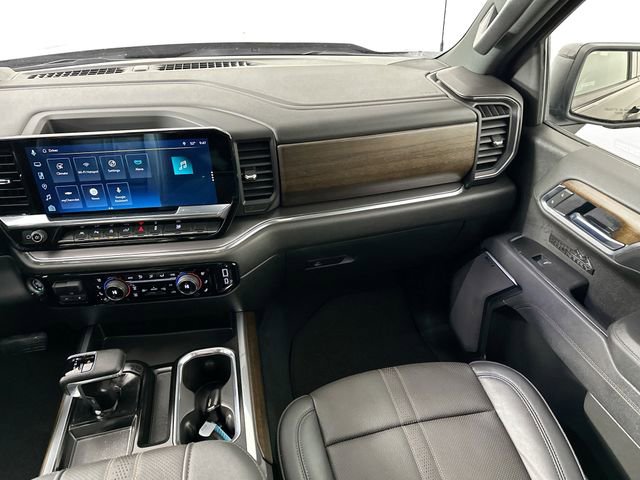 Used 2025 Chevrolet Silverado 1500 High Country w/ Midnight Edition image 27
