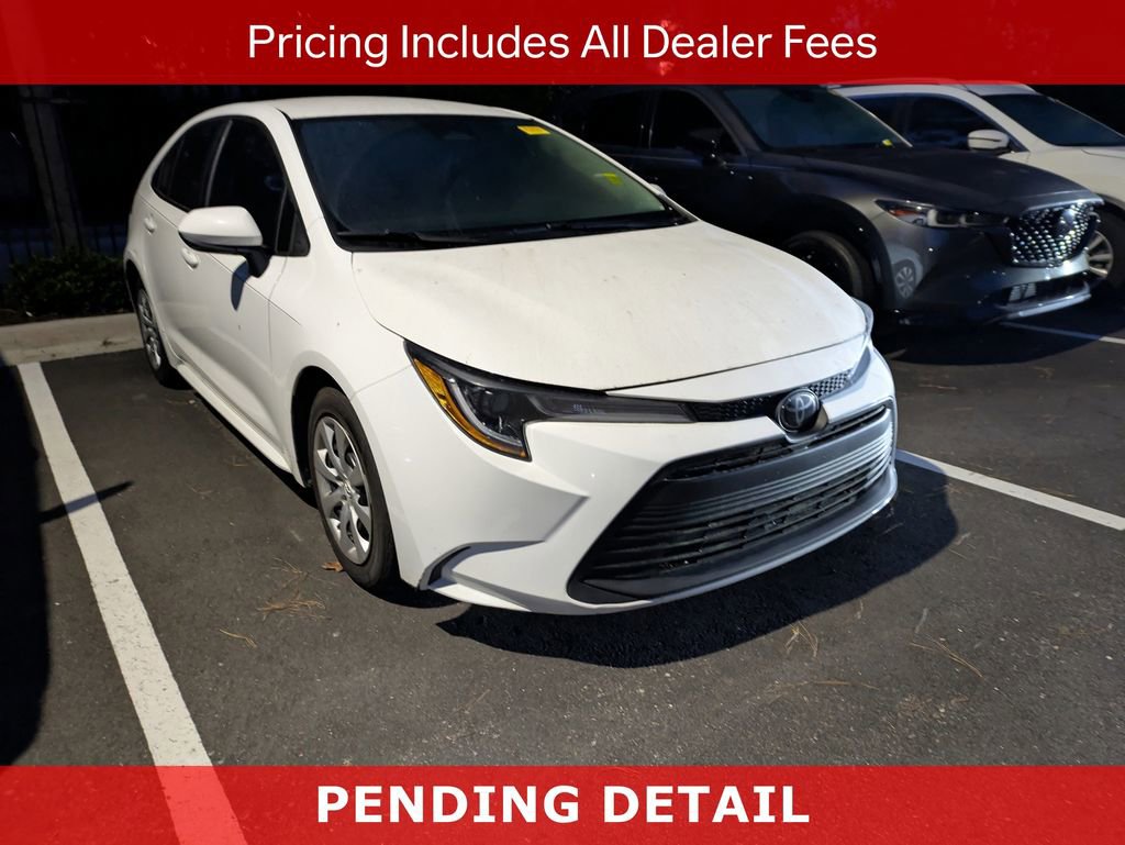 Used 2024 Toyota Corolla LE FWD image 1