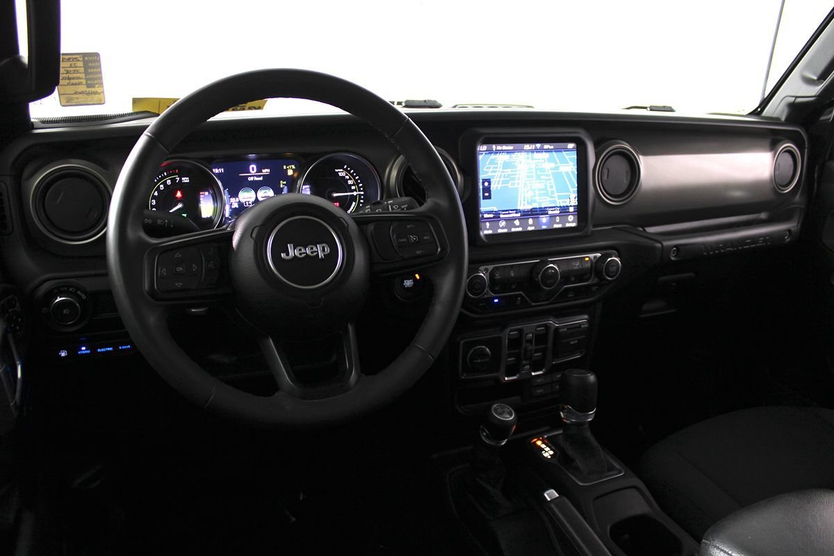 Used 2023 Jeep Wrangler Unlimited w/ Cold Weather Group AWD/4WD image 11
