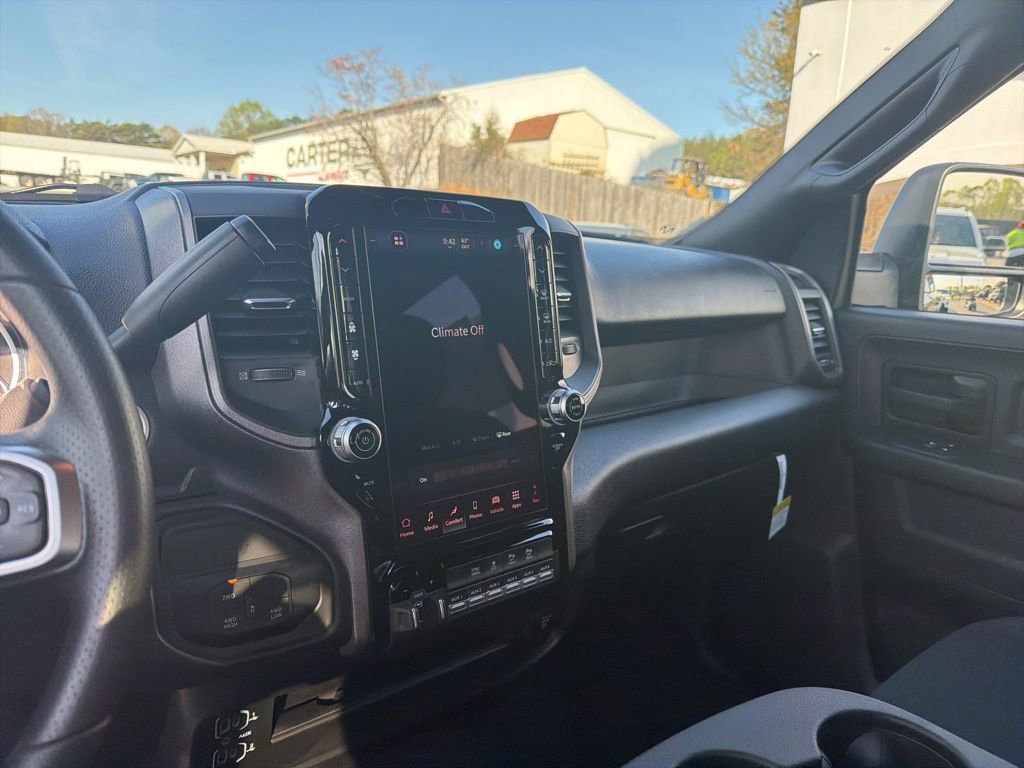 New 2026 RAM 2500 Tradesman AWD/4WD image 21