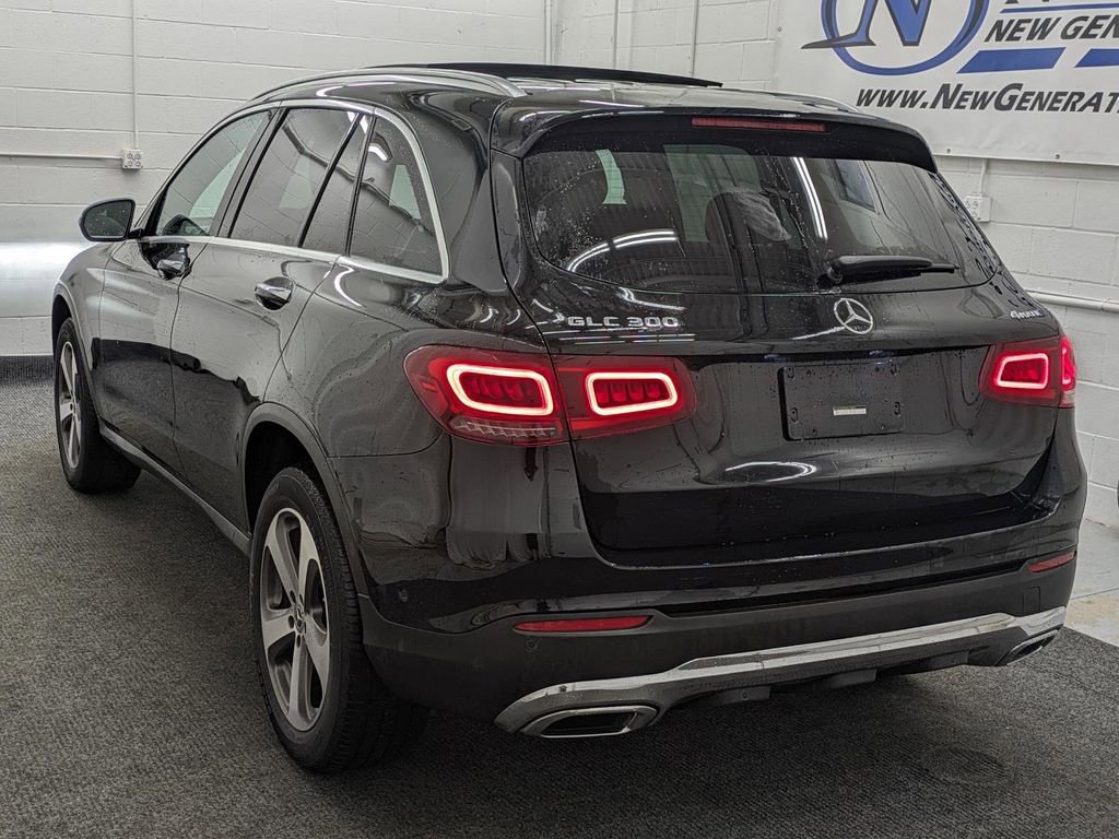 Used 2022 Mercedes-Benz GLC 300 4MATIC image 19