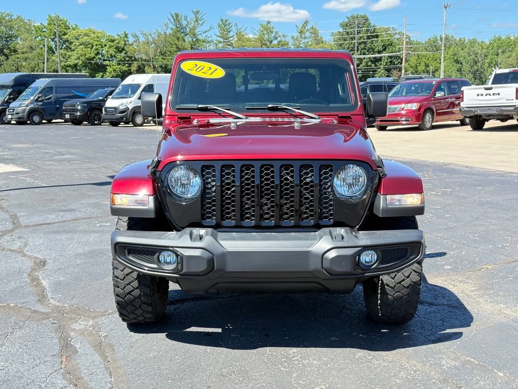 Used 2021 Jeep Gladiator Sport AWD/4WD image 2