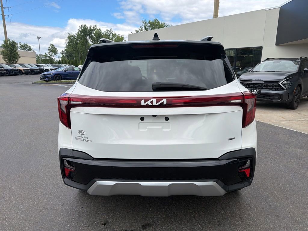 Certified 2024 Kia Seltos S AWD/4WD image 9