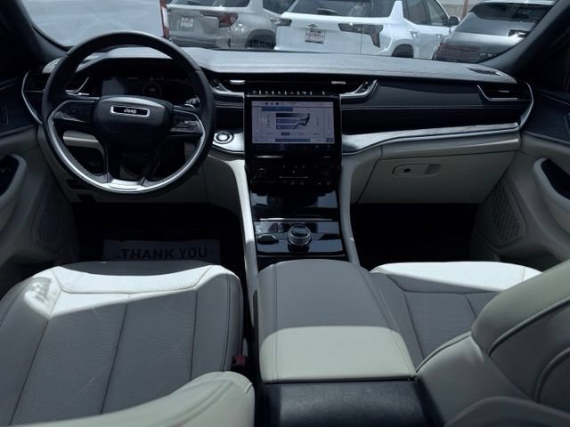 Used 2023 Jeep Grand Cherokee L Limited w/ Luxury Tech Group II AWD/4WD image 38