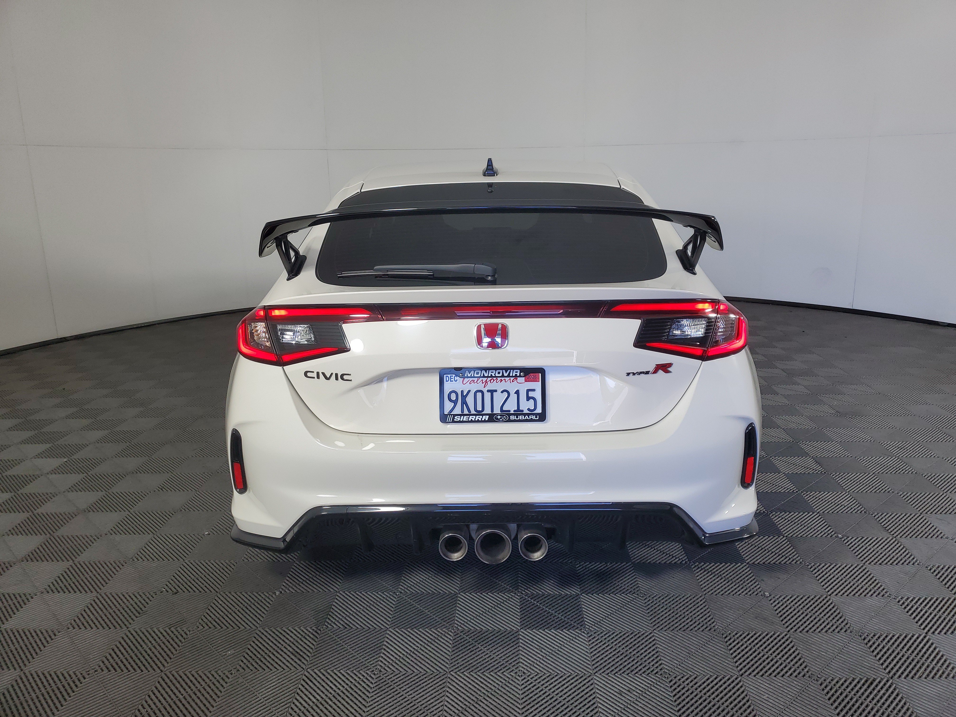 Used 2024 Honda Civic Type R image 5